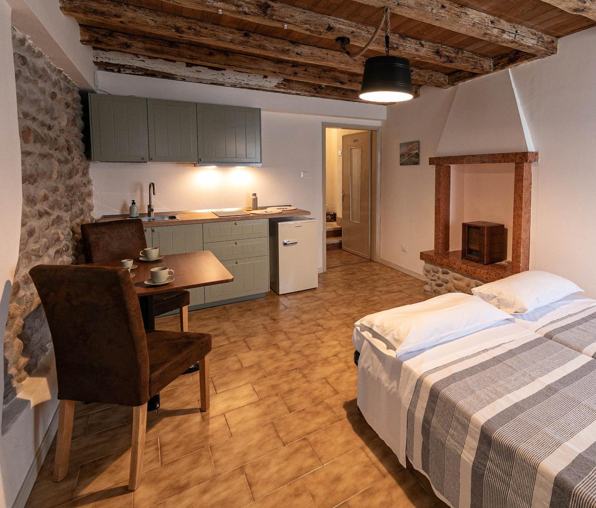 Ingarda Rooms 卡瓦尔卡瑟勒 外观 照片